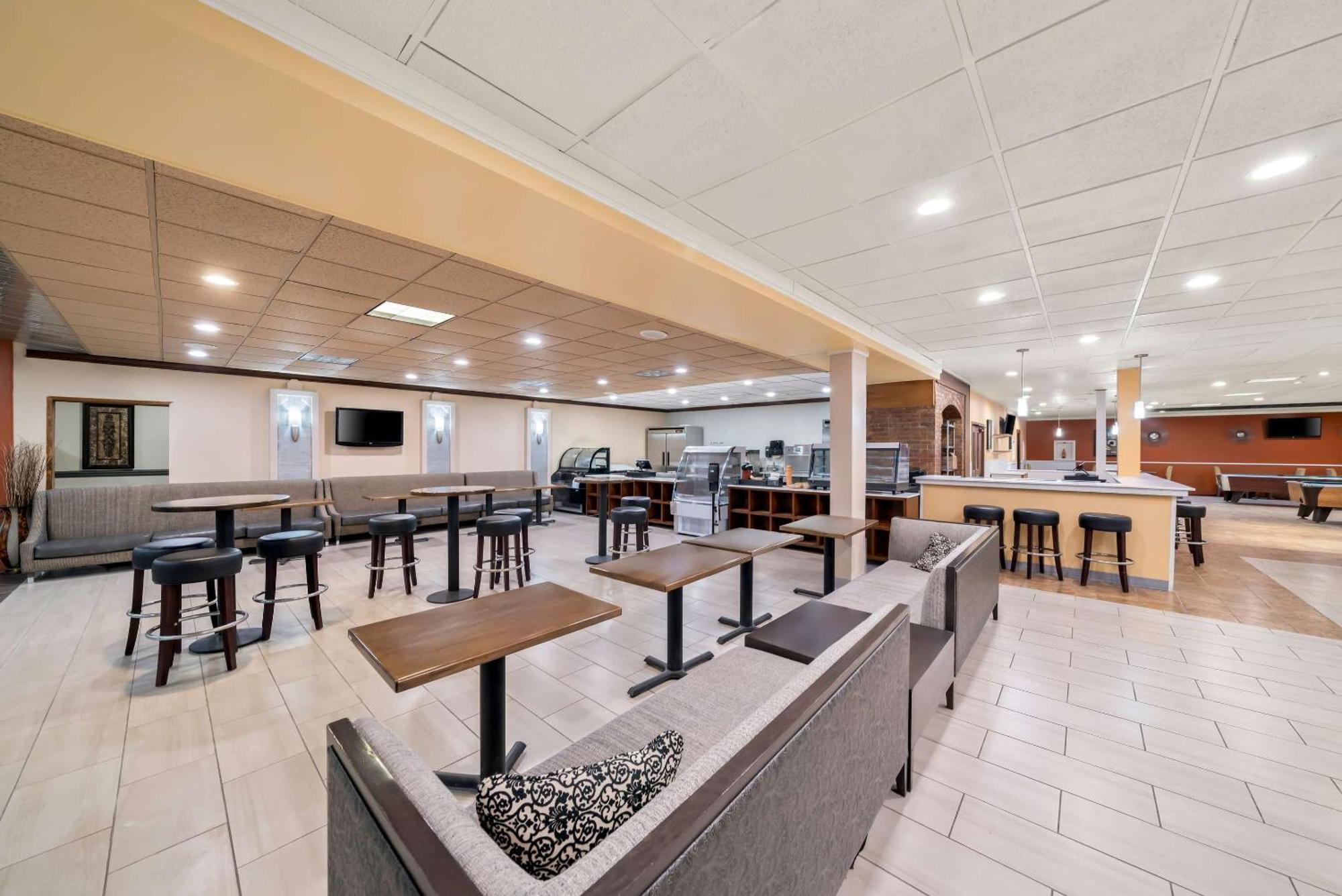 Suburban Studios, Kearney Exteriér fotografie