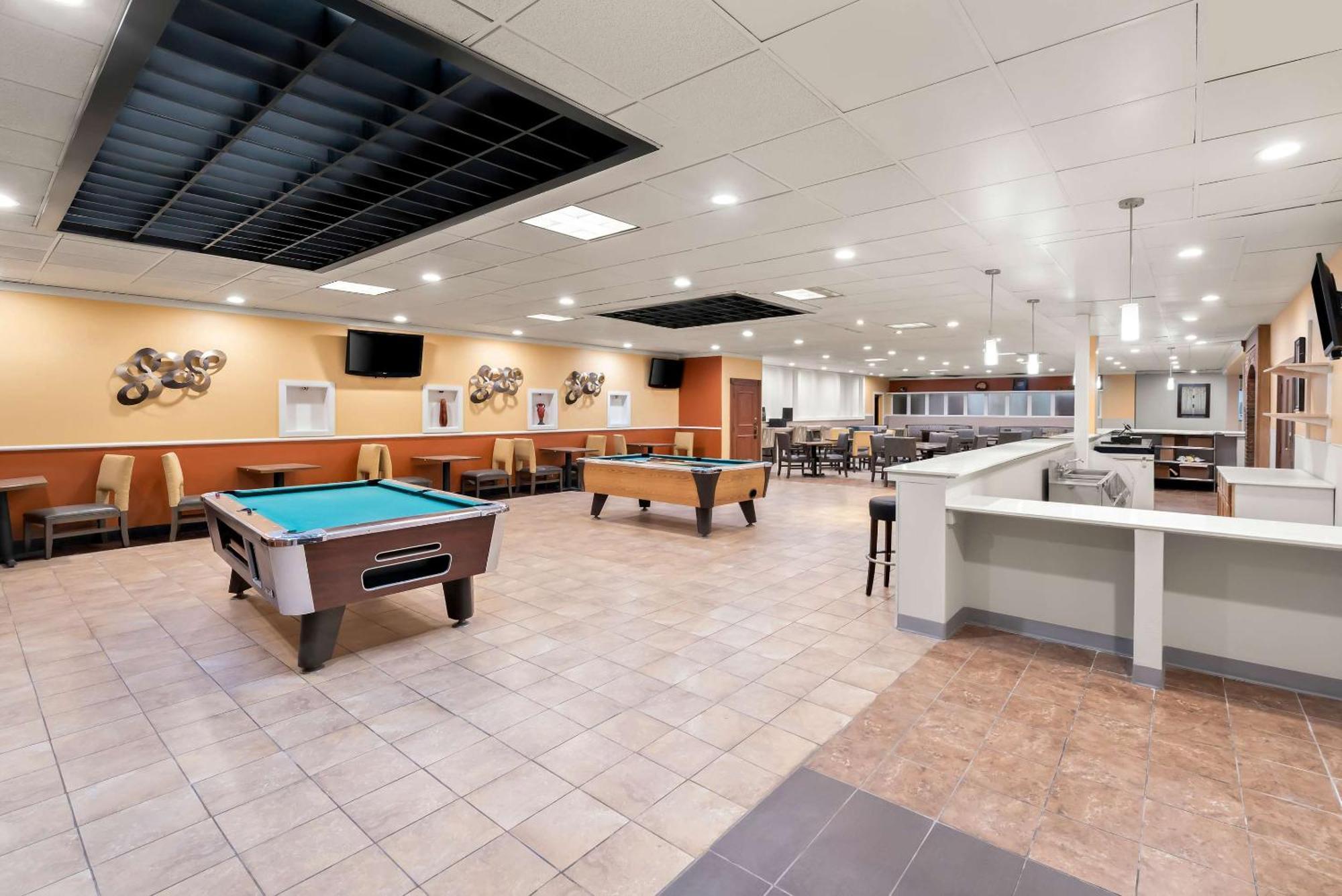 Suburban Studios, Kearney Exteriér fotografie