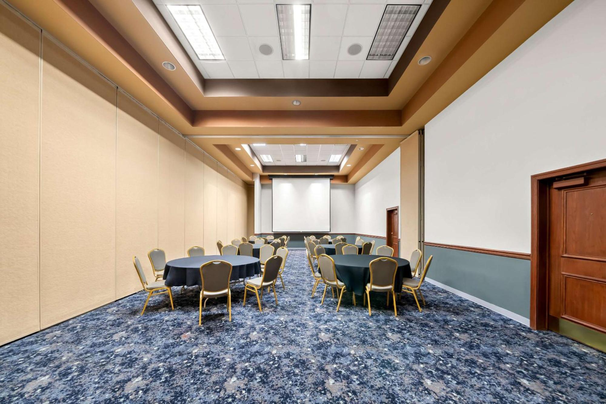 Suburban Studios, Kearney Exteriér fotografie